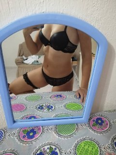 Alanya Escort Simay ile Büyüleyici Geceler