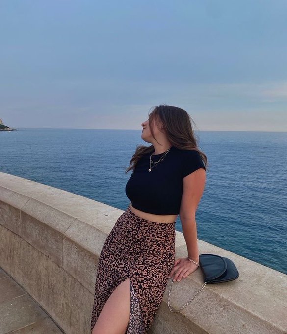 Lara Evi Olan Aslı ile Sikimi Amında Çıldırıp Boşalt